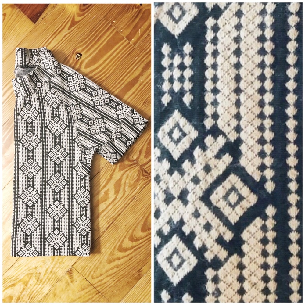 Anthro • Jacquard Geometric Top • XS/S